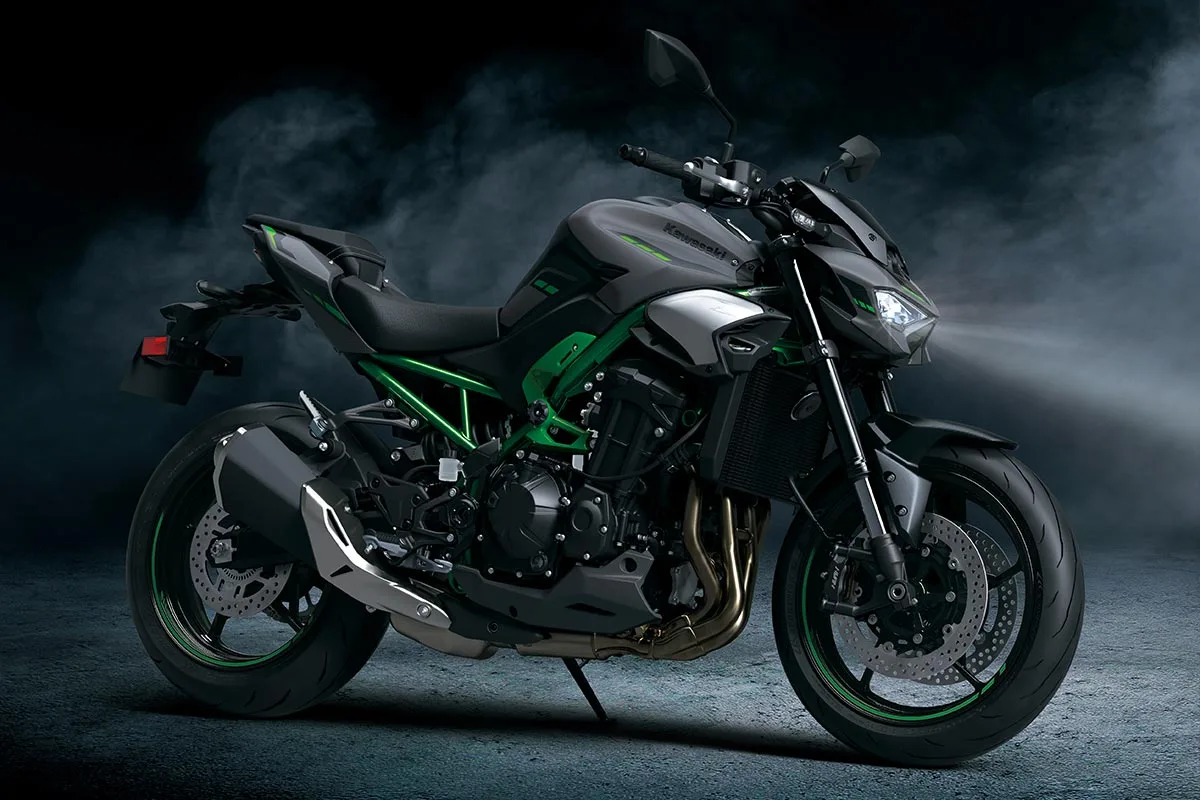 2025 Z900