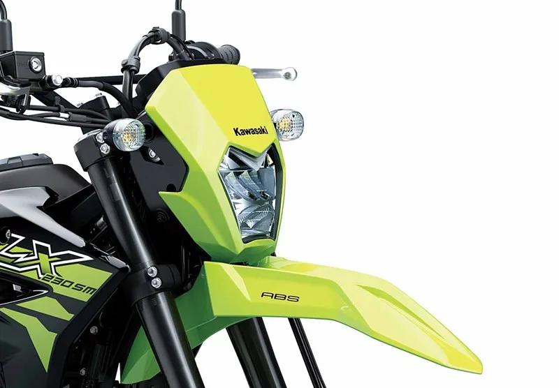 REFINED SUPERMOTO STYLING