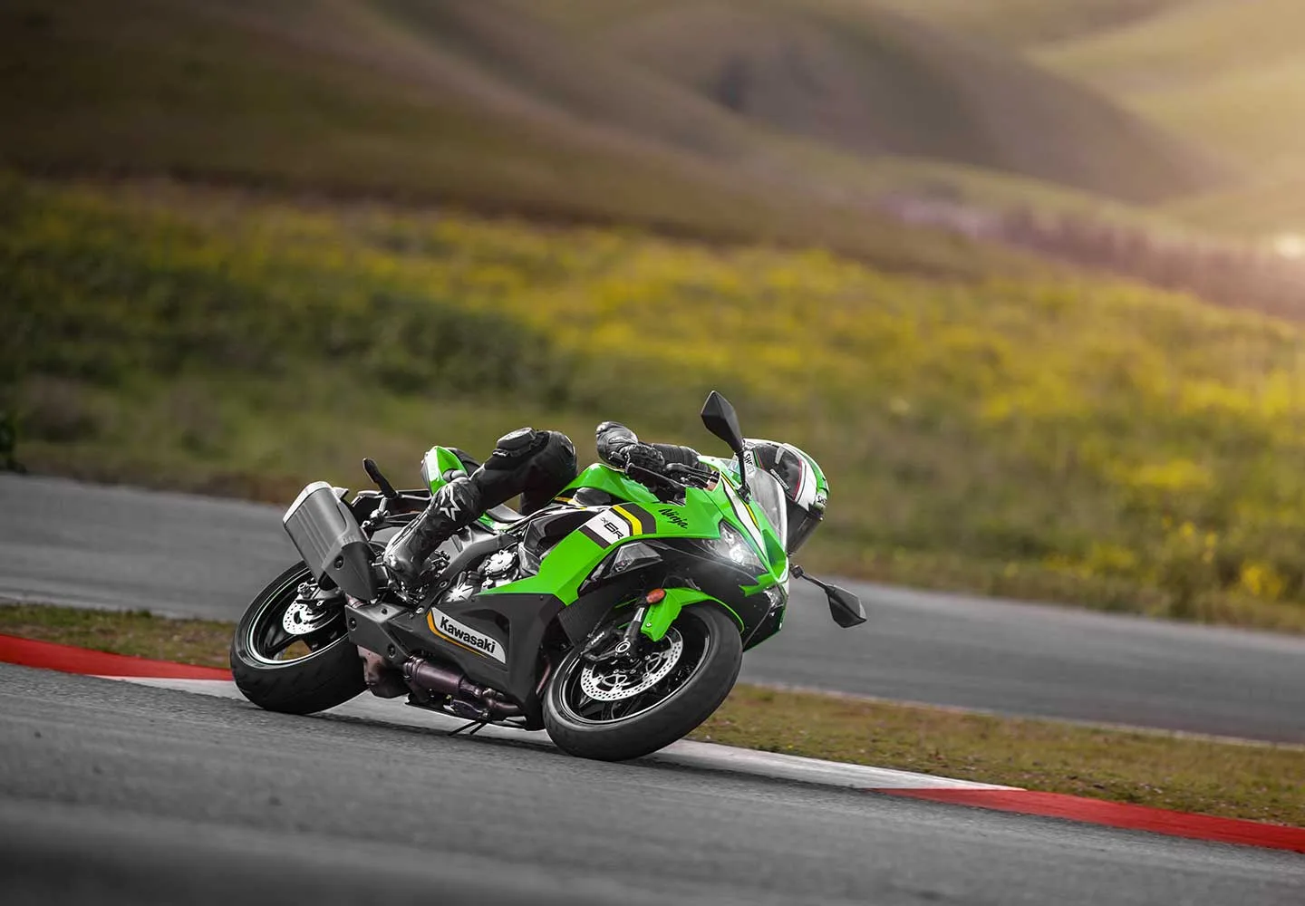 2025 NINJA ZX-6R KRT EDITION 
