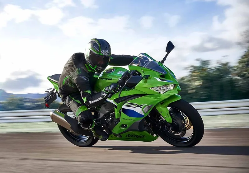 ULTRA-COMPACT NIMBLE SUPERSPORT CHASSIS