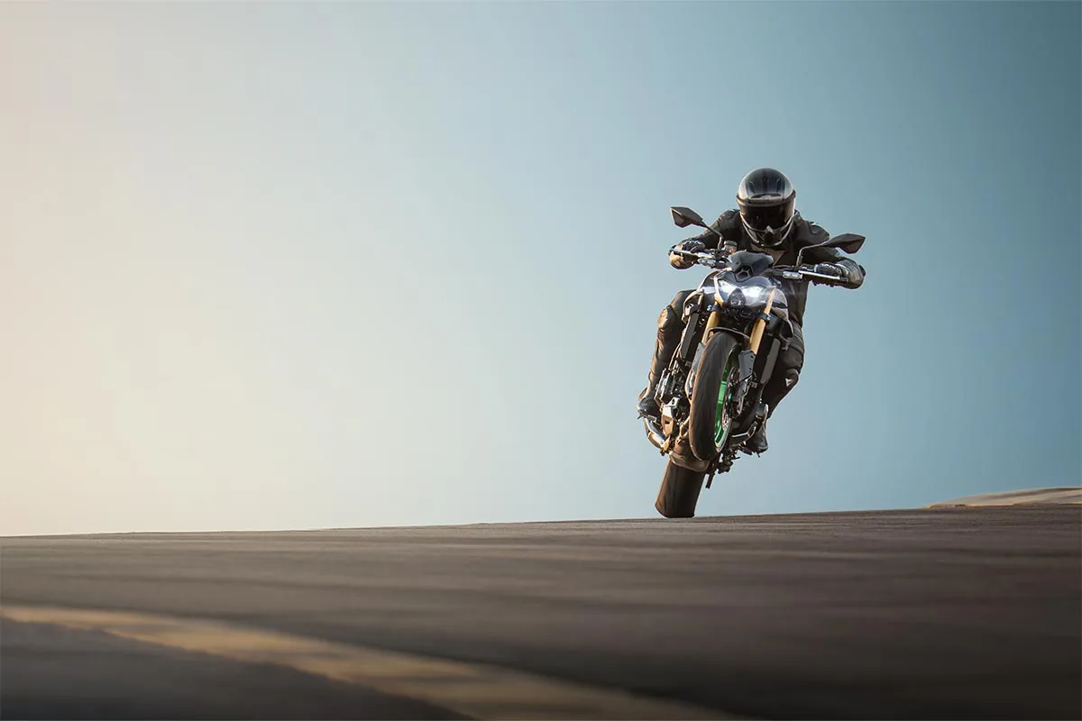 2026 Z900 SE