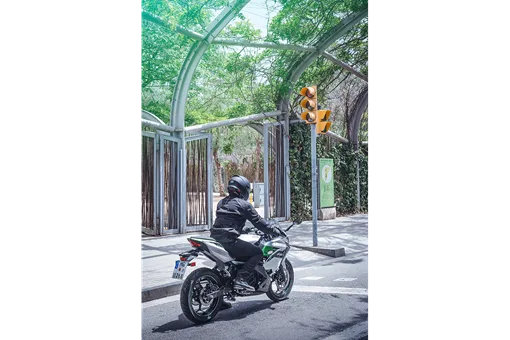 2025 NINJA e-1