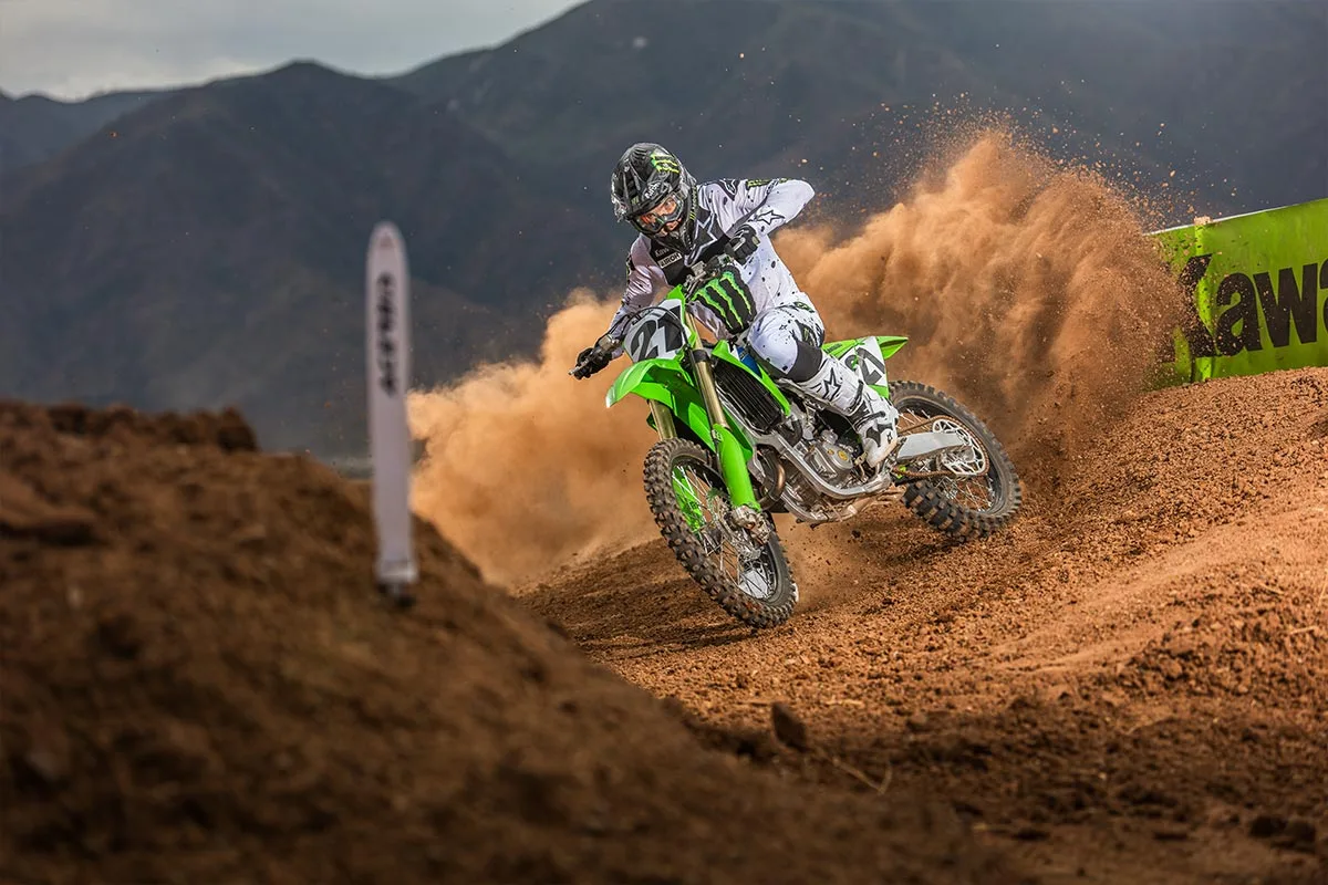 2026 KX450