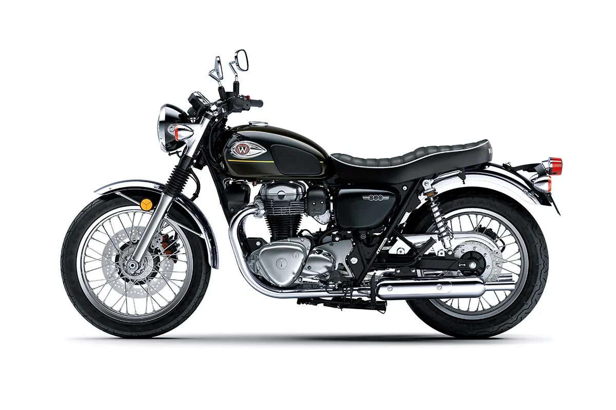 2025 W800