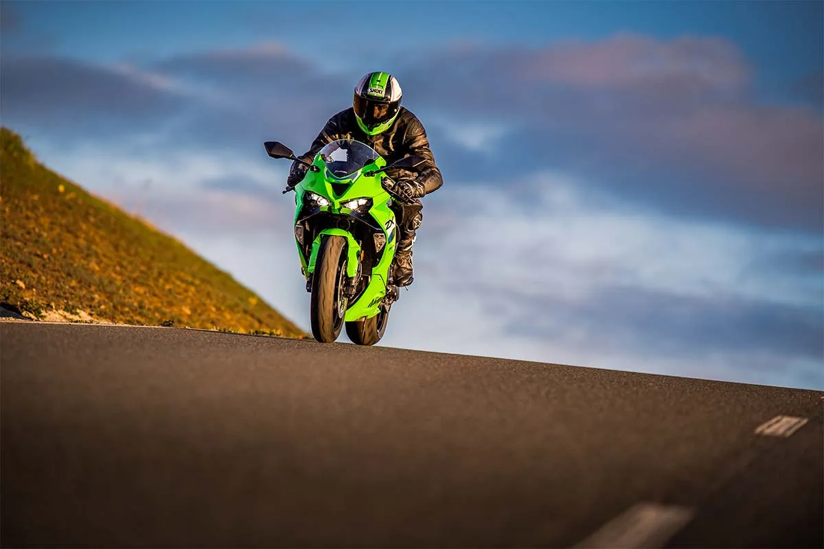 2026 NINJA ZX-6R