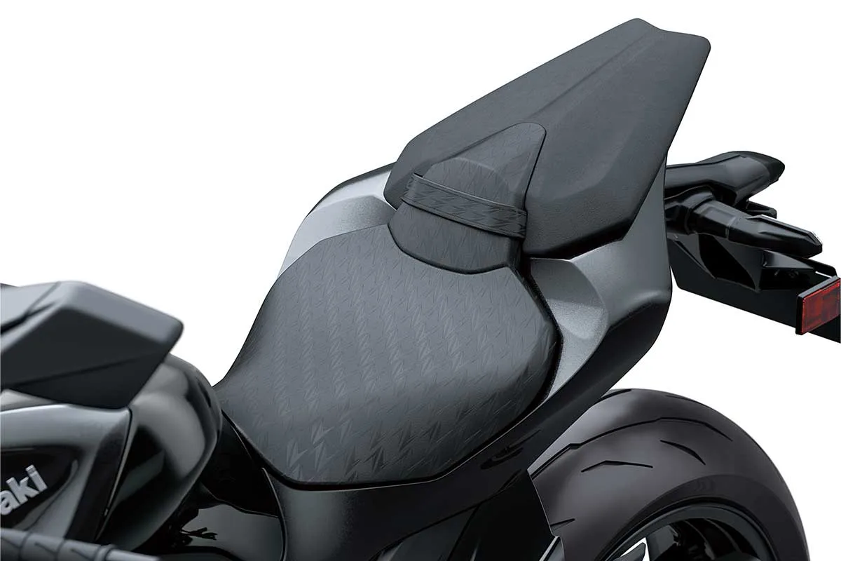 2026 Z1100