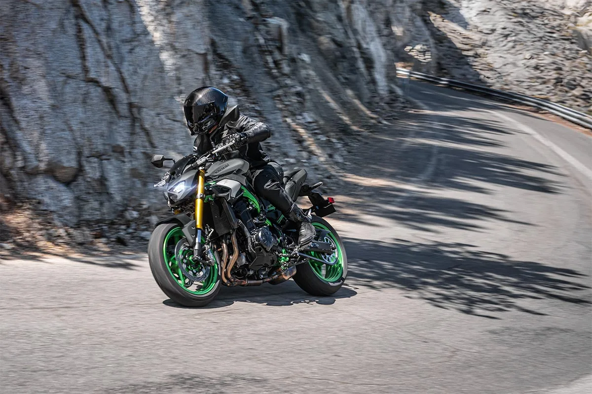 2026 Z900 SE