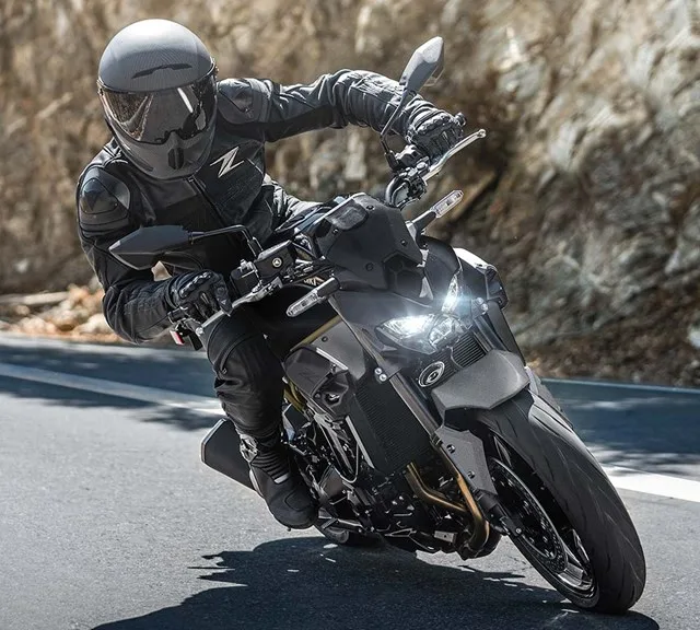 Image of 2026 Z900 in action